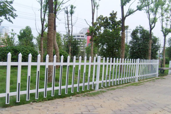 PVC綠化護(hù)欄